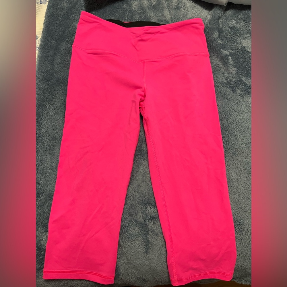 Victoria Secret sports hot pink crop leggings